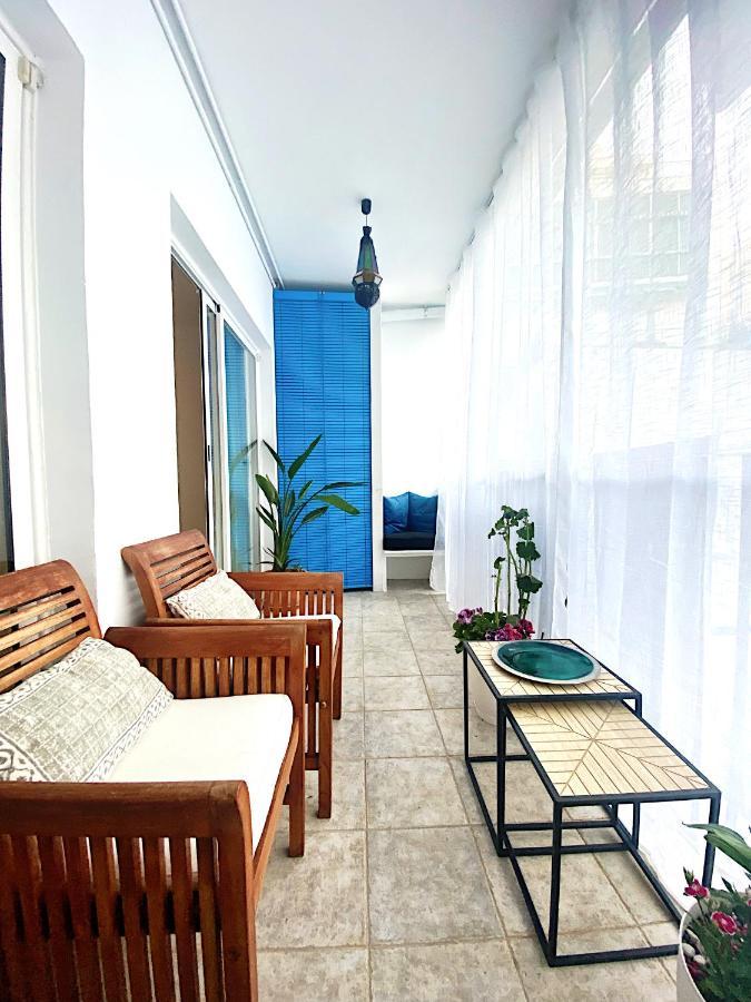 Abbott Apartment - 1 Min From The Beach - 100M2 - Sleeps 8 Сіджас Екстер'єр фото