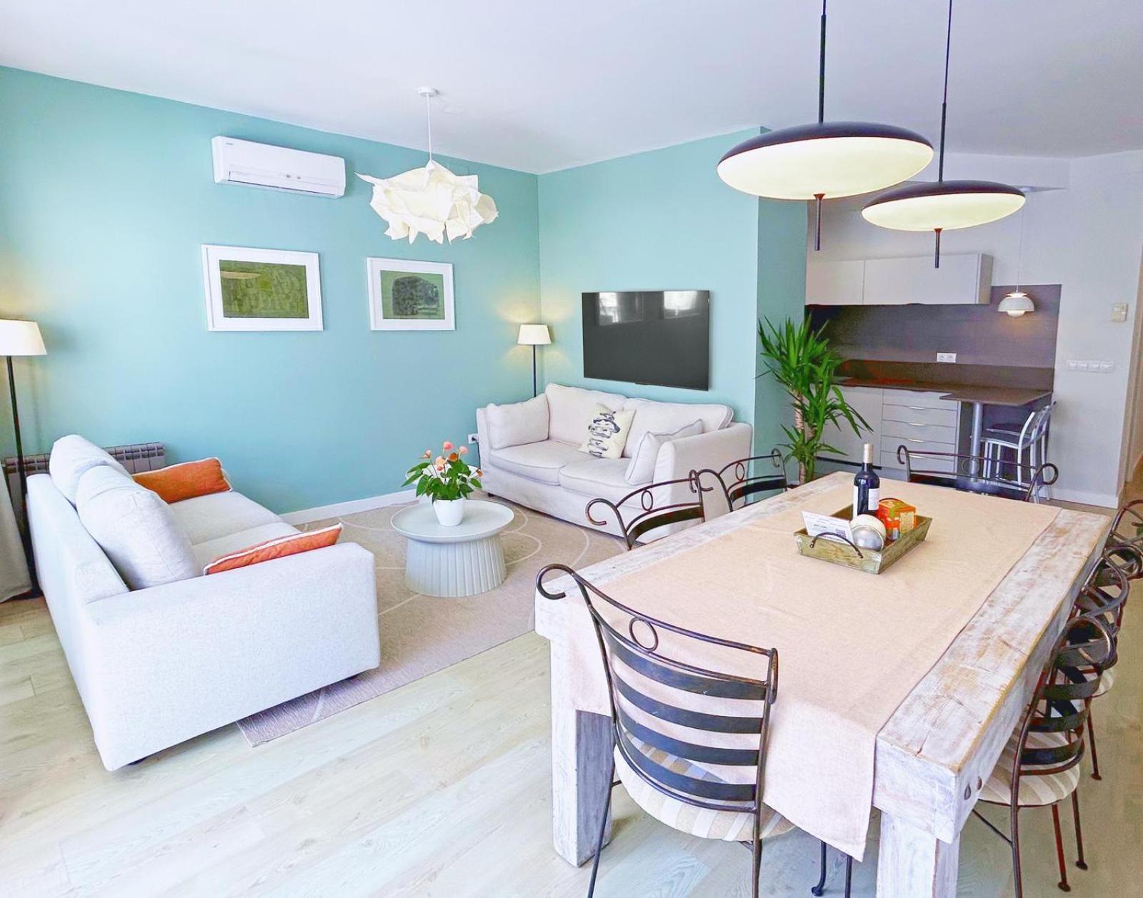 Abbott Apartment - 1 Min From The Beach - 100M2 - Sleeps 8 Сіджас Екстер'єр фото